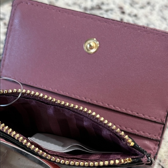 Victoria's Secret Purple Key & Card Holder - Picture 8 of 10